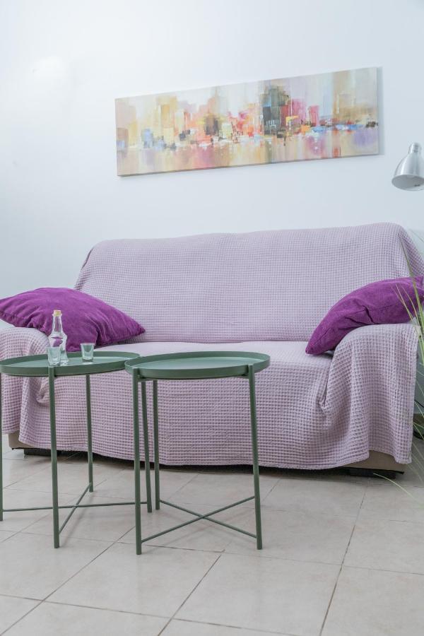 Warm Studio Apartment In Heraklion Екстериор снимка